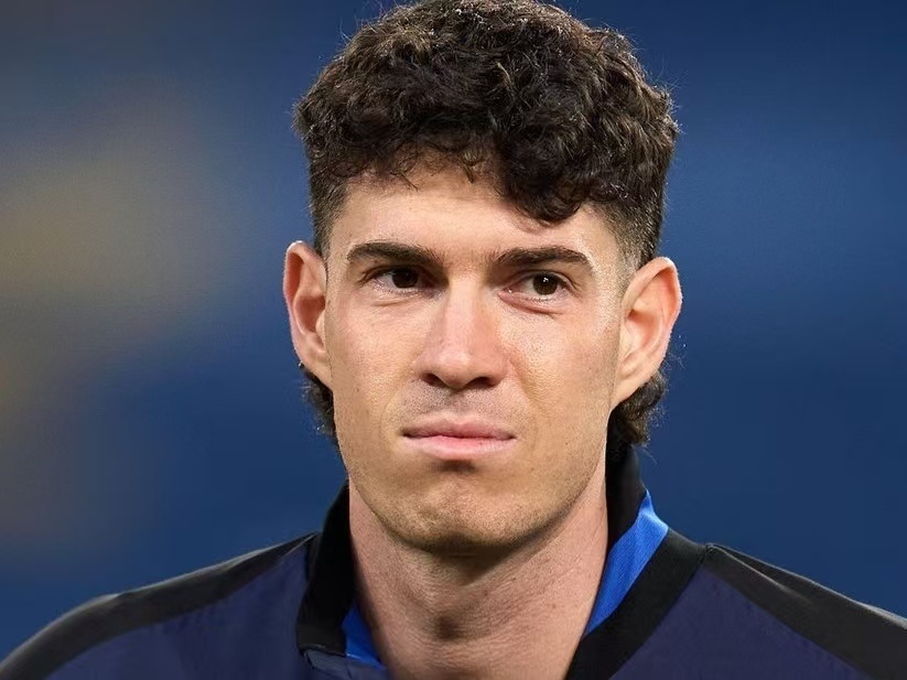 他用自己的 他用自己的